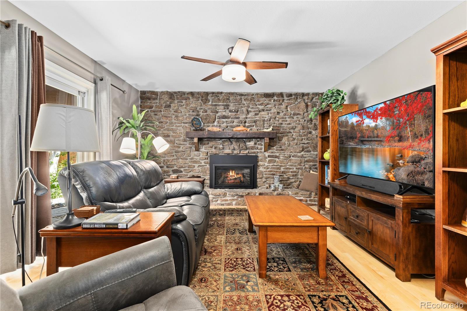 MLS Image #13 for 3644 s poplar street,denver, Colorado