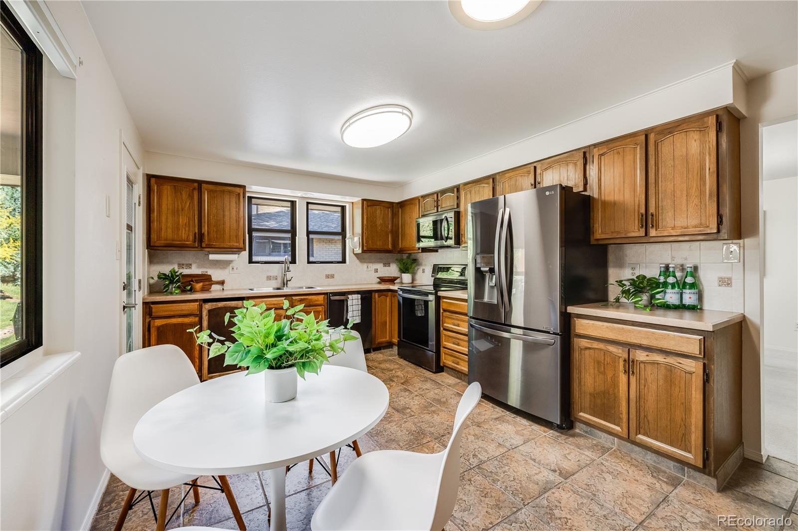 MLS Image #4 for 8522 w 10th avenue,lakewood, Colorado