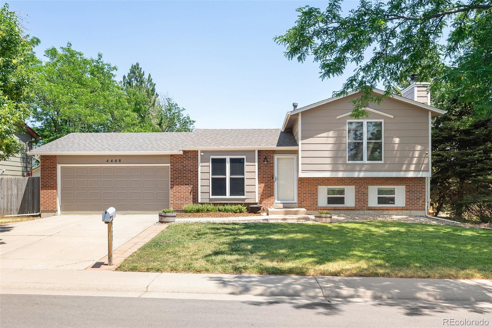 MLS Image #0 for 4448 s argonne way,aurora, Colorado