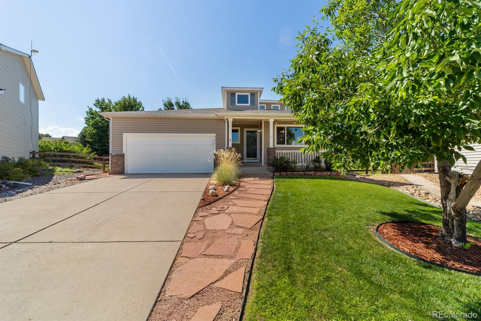 MLS Image #2 for 9619  lone iris place,littleton, Colorado