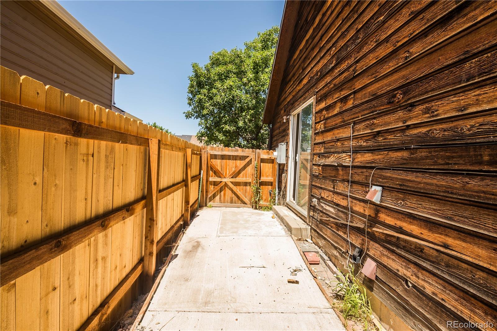 MLS Image #30 for 19006 e 16th place,aurora, Colorado