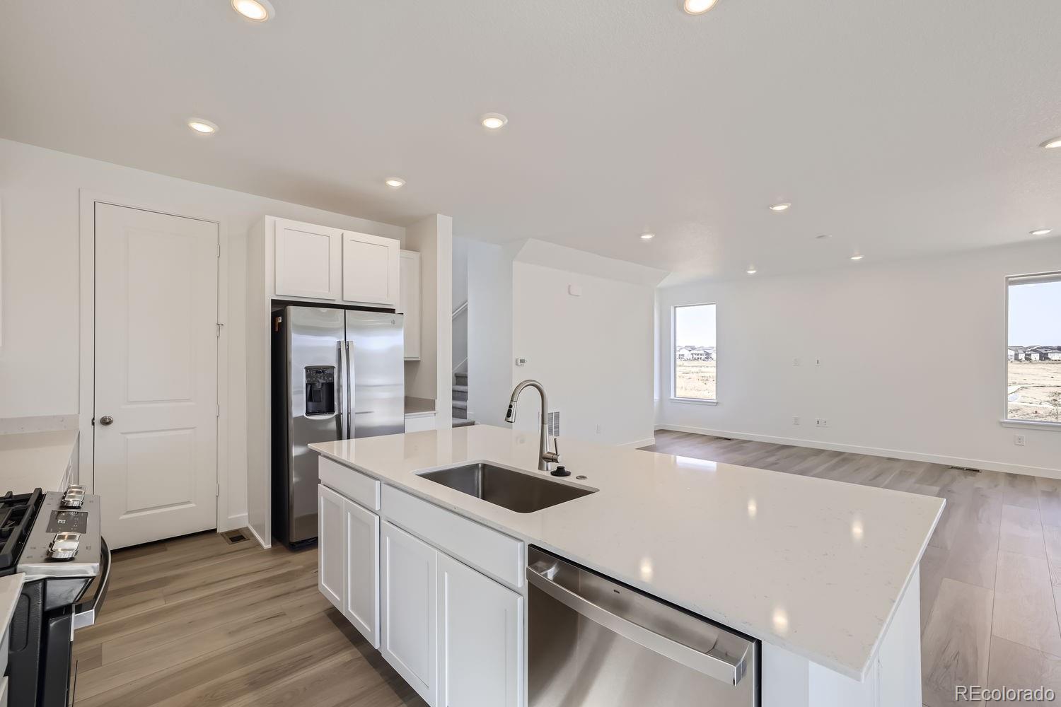 MLS Image #4 for 3160 s russell street,morrison, Colorado