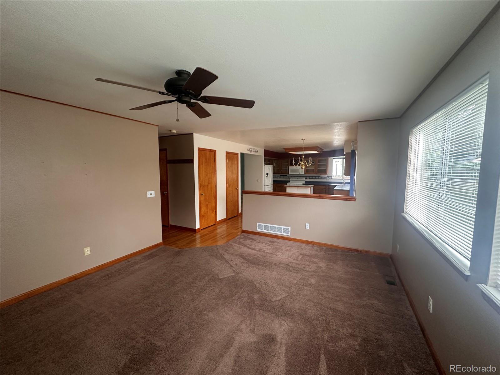 MLS Image #10 for 10463 w 82nd avenue,arvada, Colorado