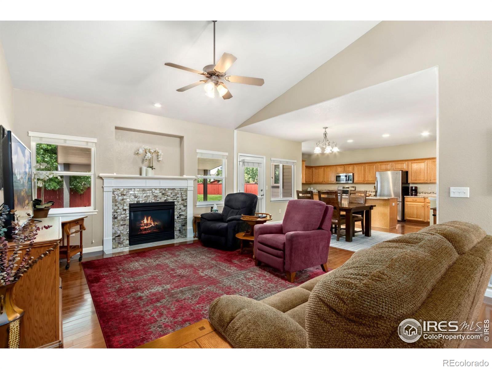 MLS Image #4 for 6317  oakwood court,loveland, Colorado