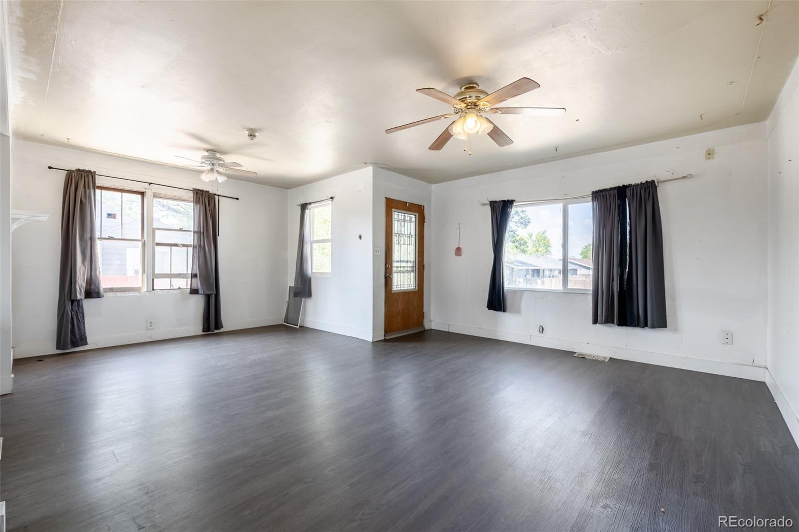 MLS Image #3 for 6120  oneida street,commerce city, Colorado