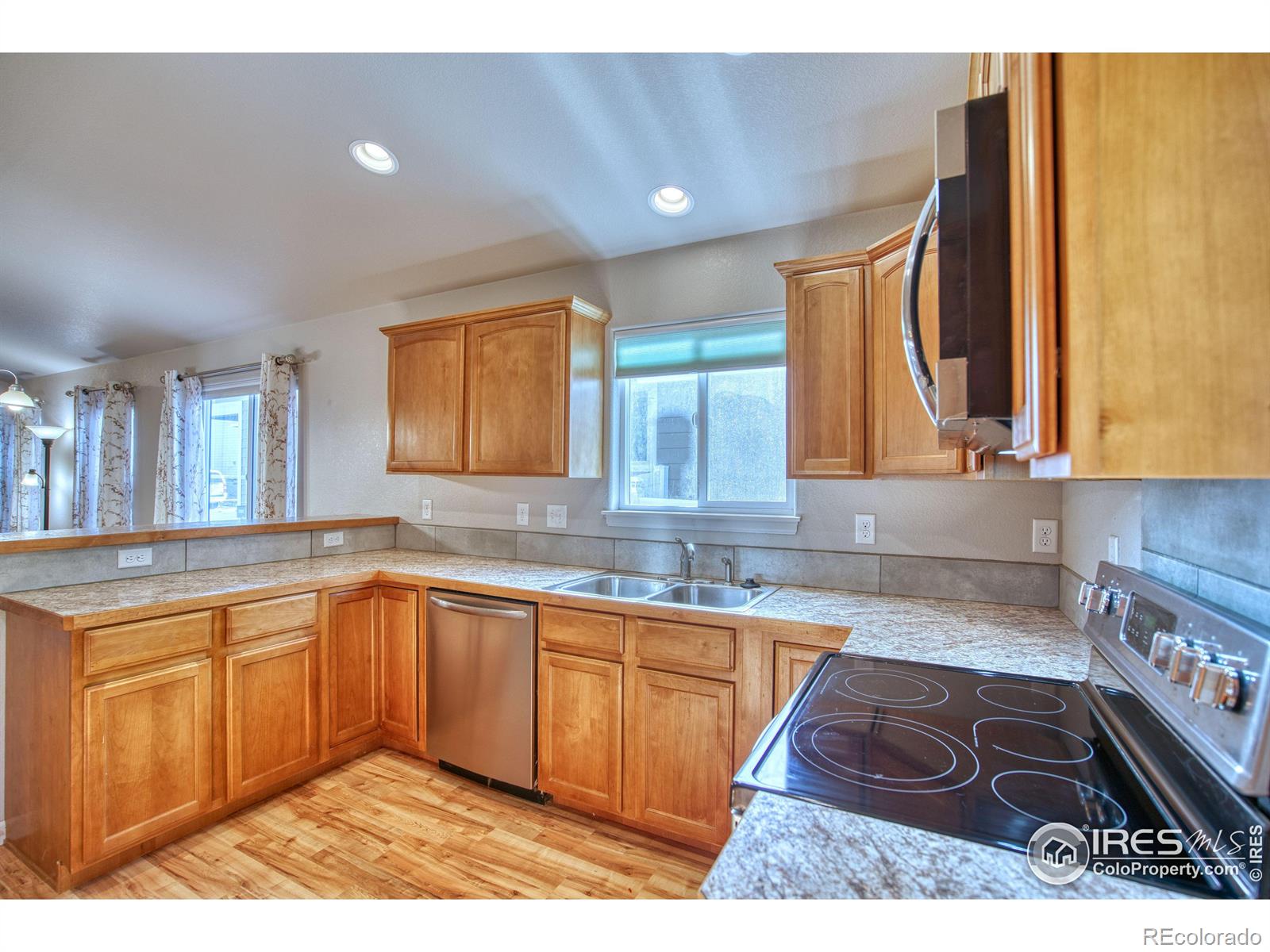 MLS Image #7 for 3514  conifer drive,evans, Colorado