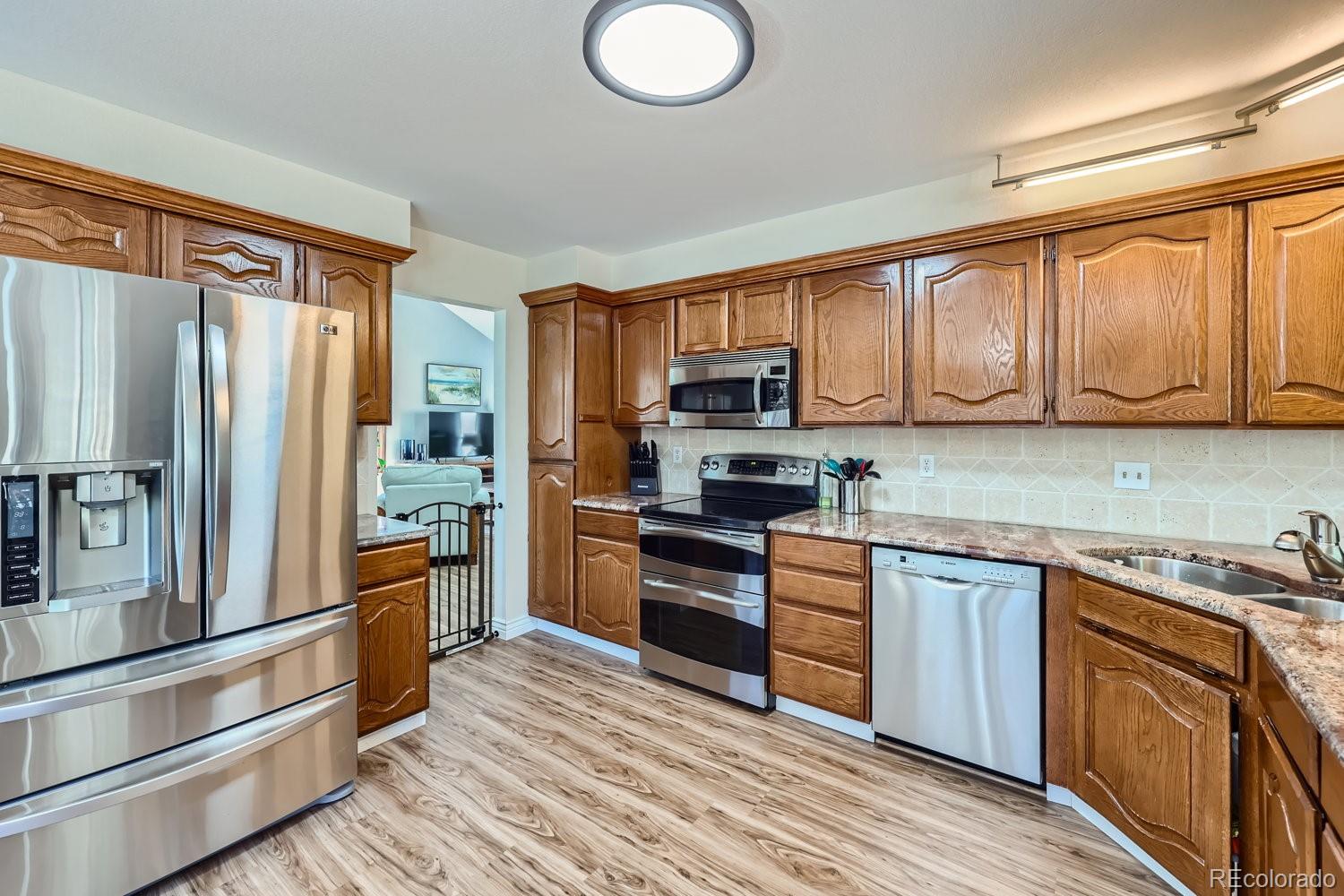 MLS Image #10 for 8087 s race way,centennial, Colorado