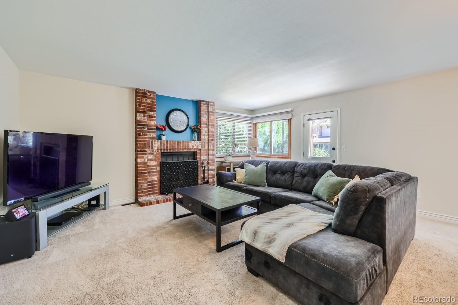 MLS Image #5 for 8087 s race way,centennial, Colorado