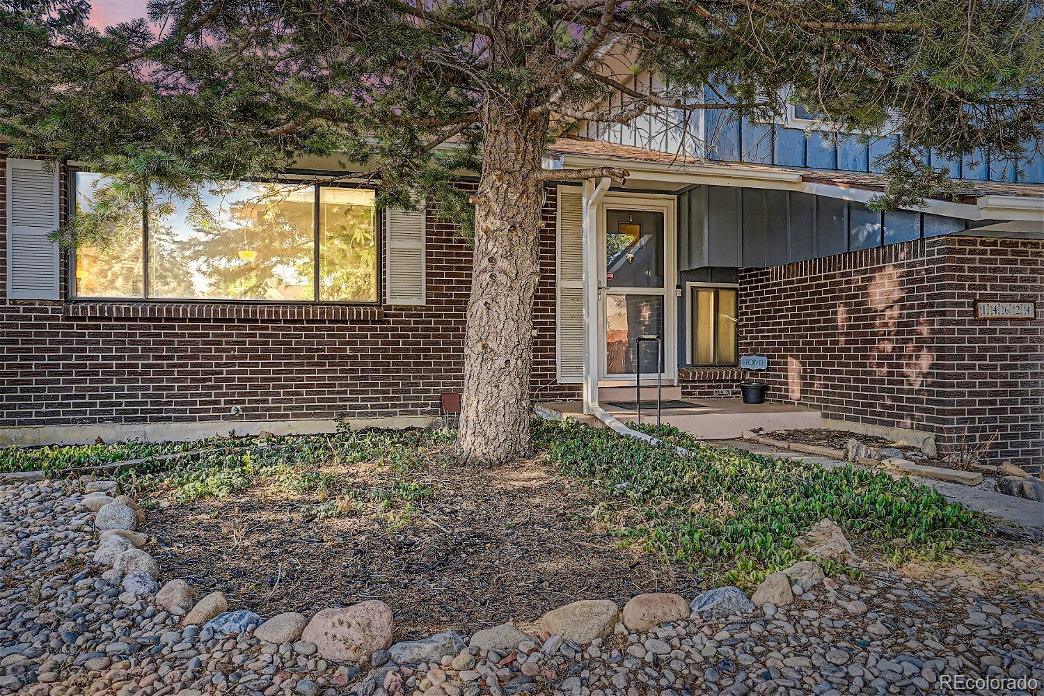 CMA Image for 908  elkhart street,Aurora, Colorado