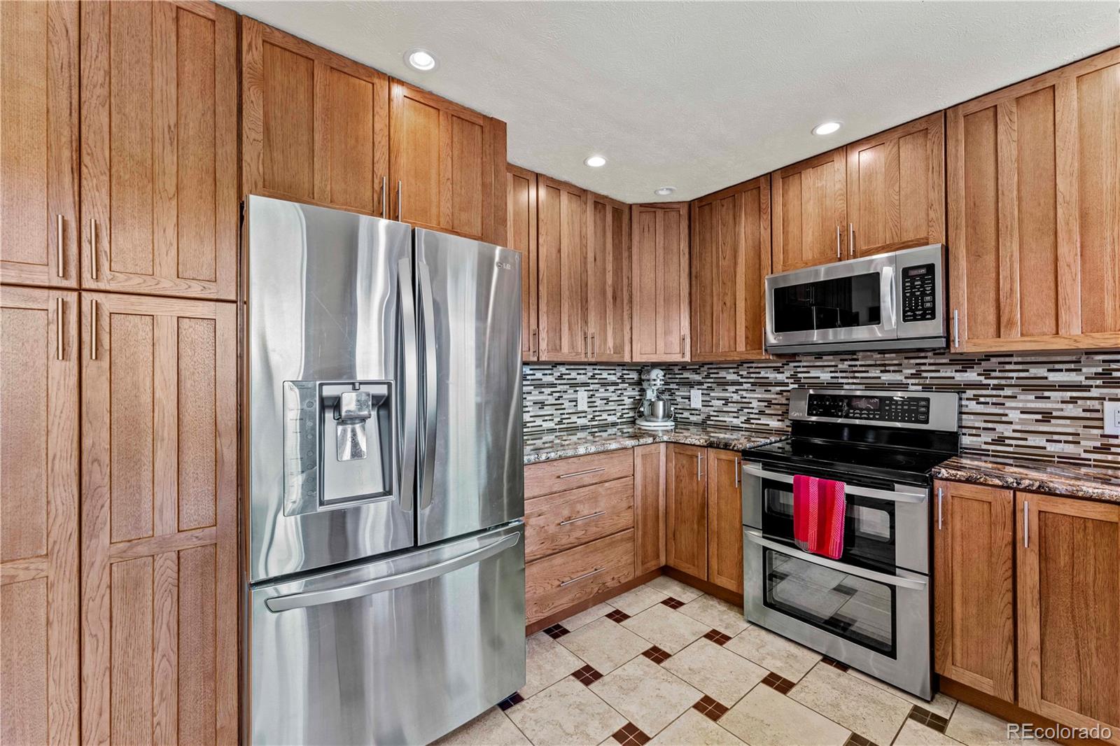 MLS Image #5 for 8033  marshall circle,arvada, Colorado
