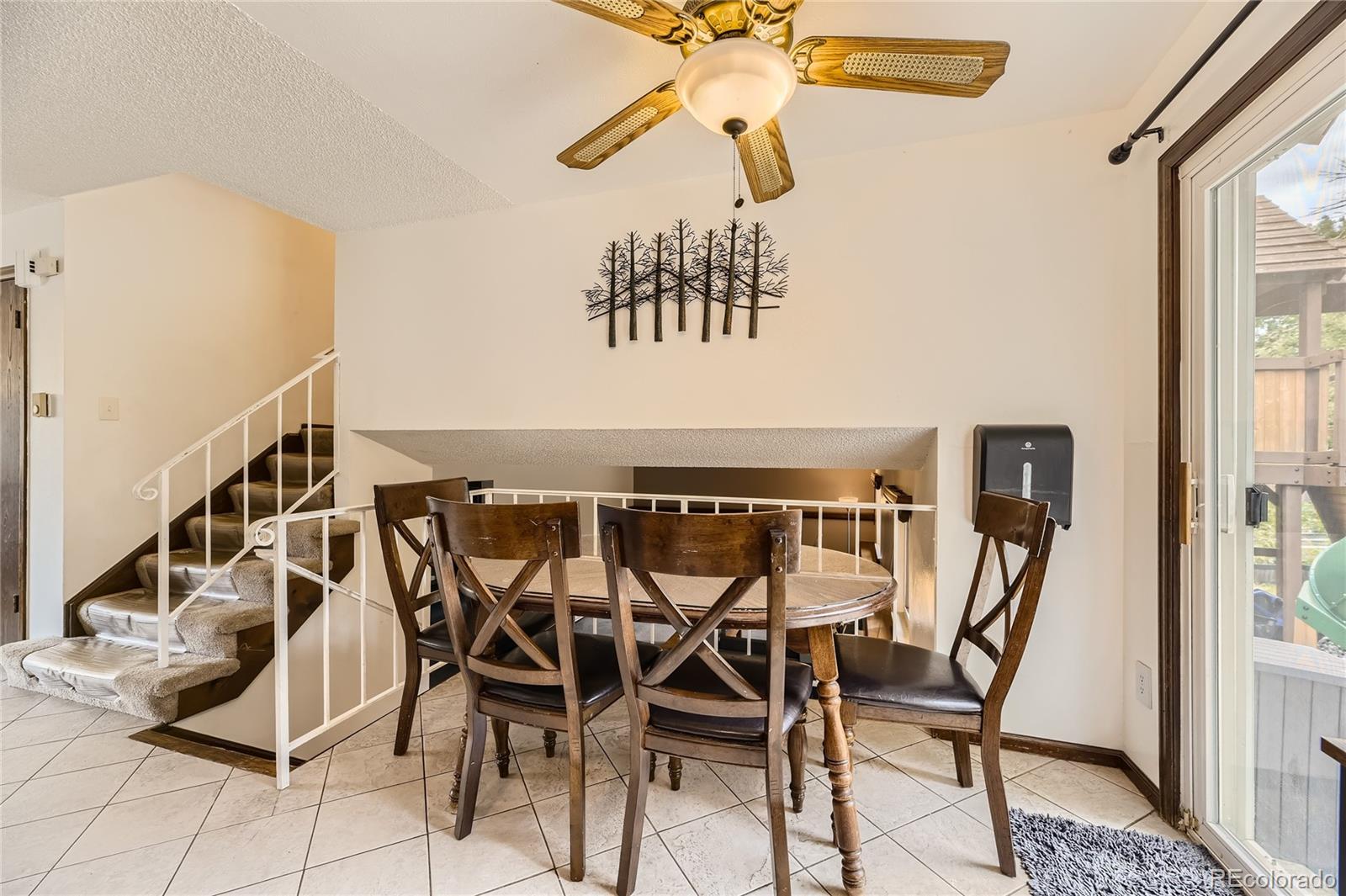 MLS Image #4 for 2032 s eagle court,aurora, Colorado