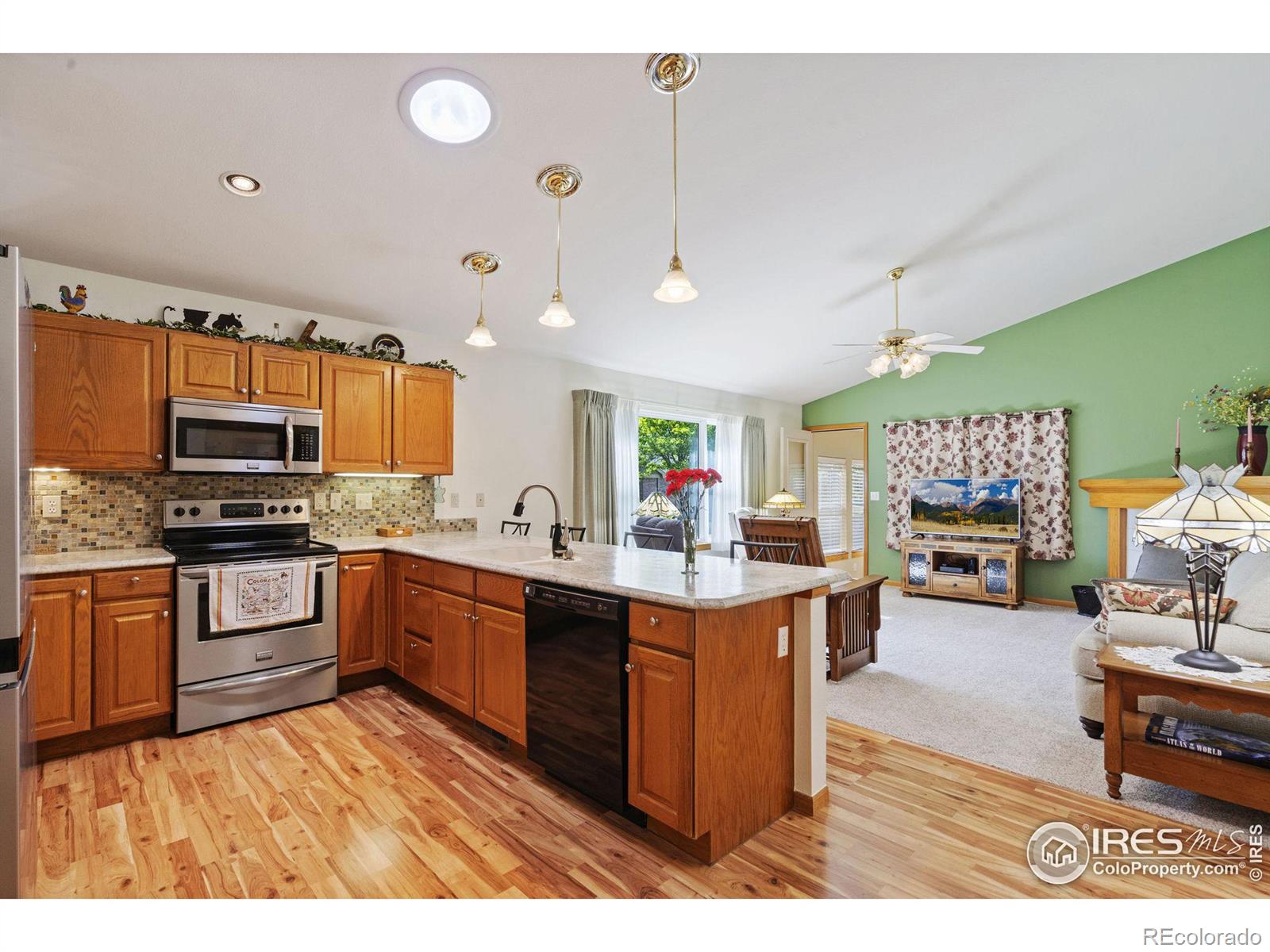 MLS Image #7 for 2304  waverly drive,loveland, Colorado