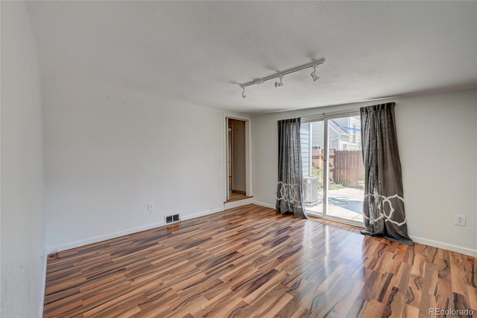 MLS Image #19 for 1820 w stoll place,denver, Colorado