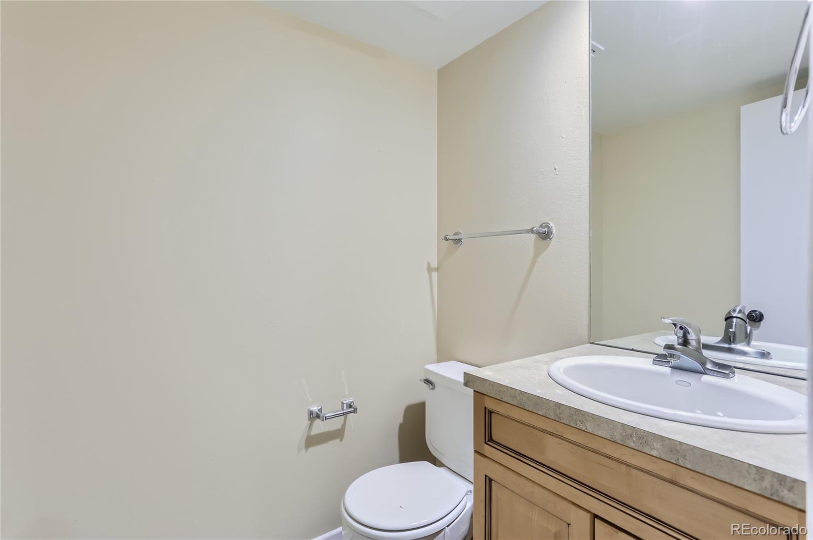 MLS Image #20 for 1253 s yosemite way 94,denver, Colorado