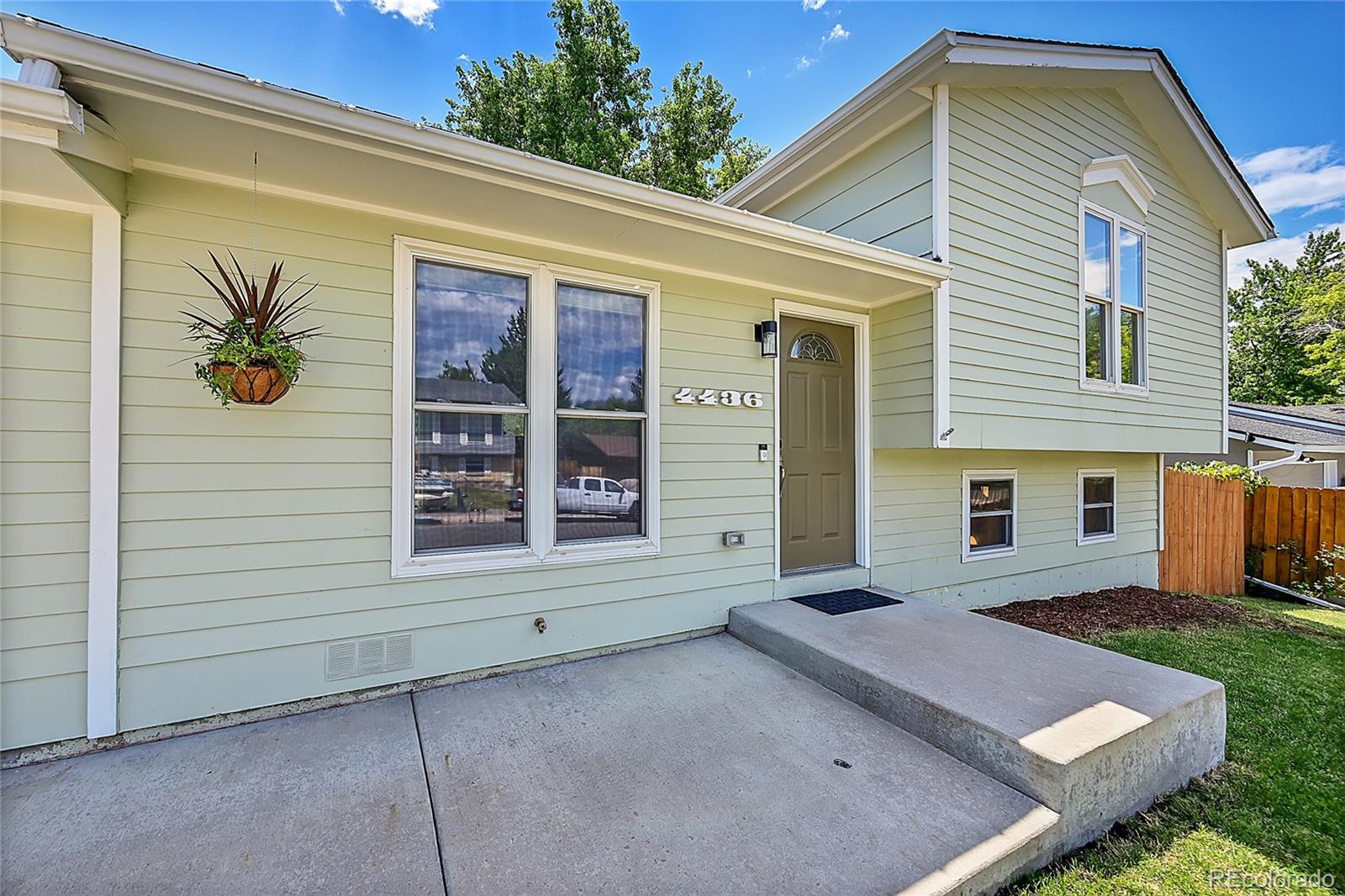 MLS Image #3 for 4436 s zinnia street,morrison, Colorado