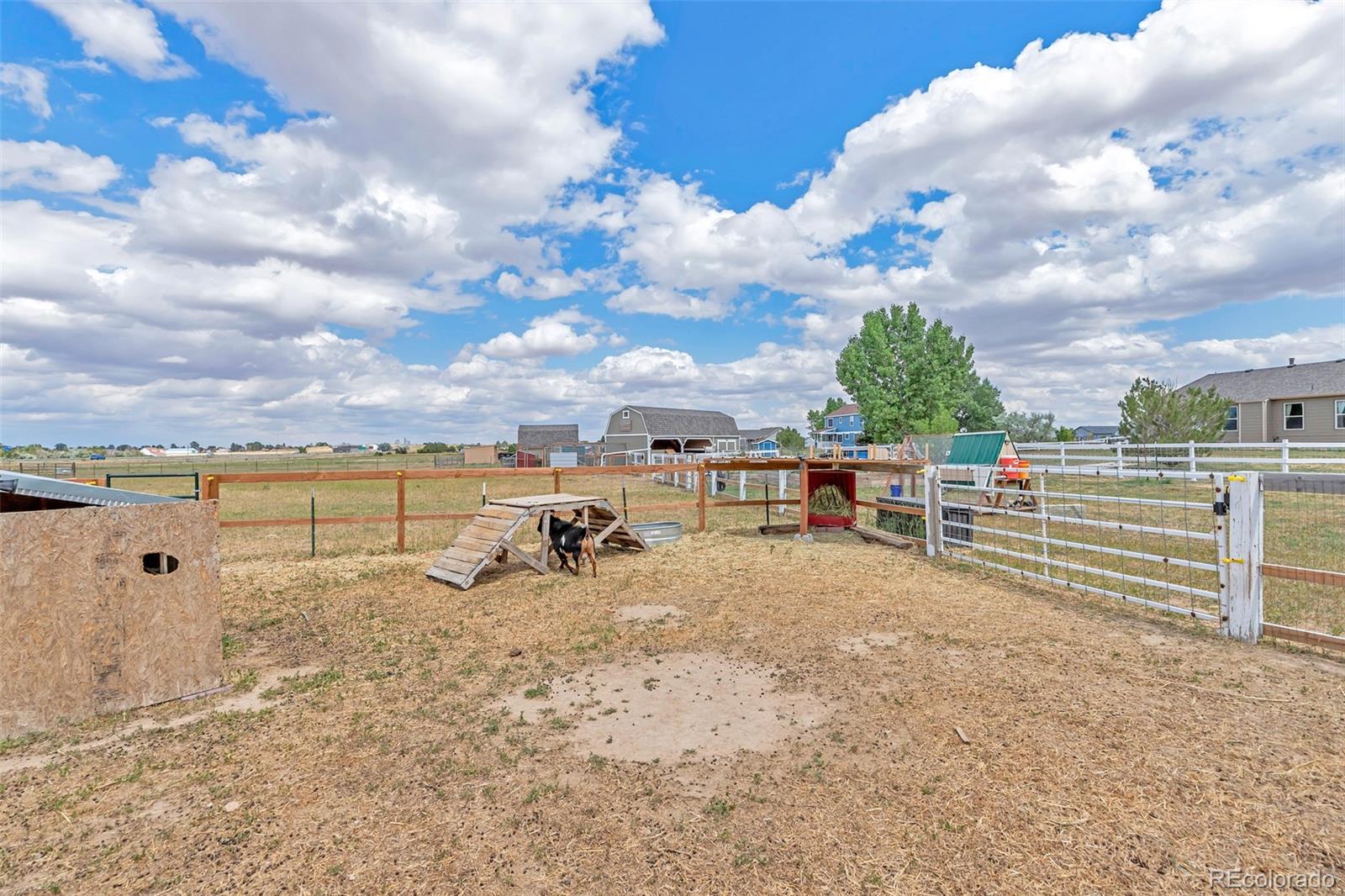 MLS Image #37 for 55453 e apache place,strasburg, Colorado