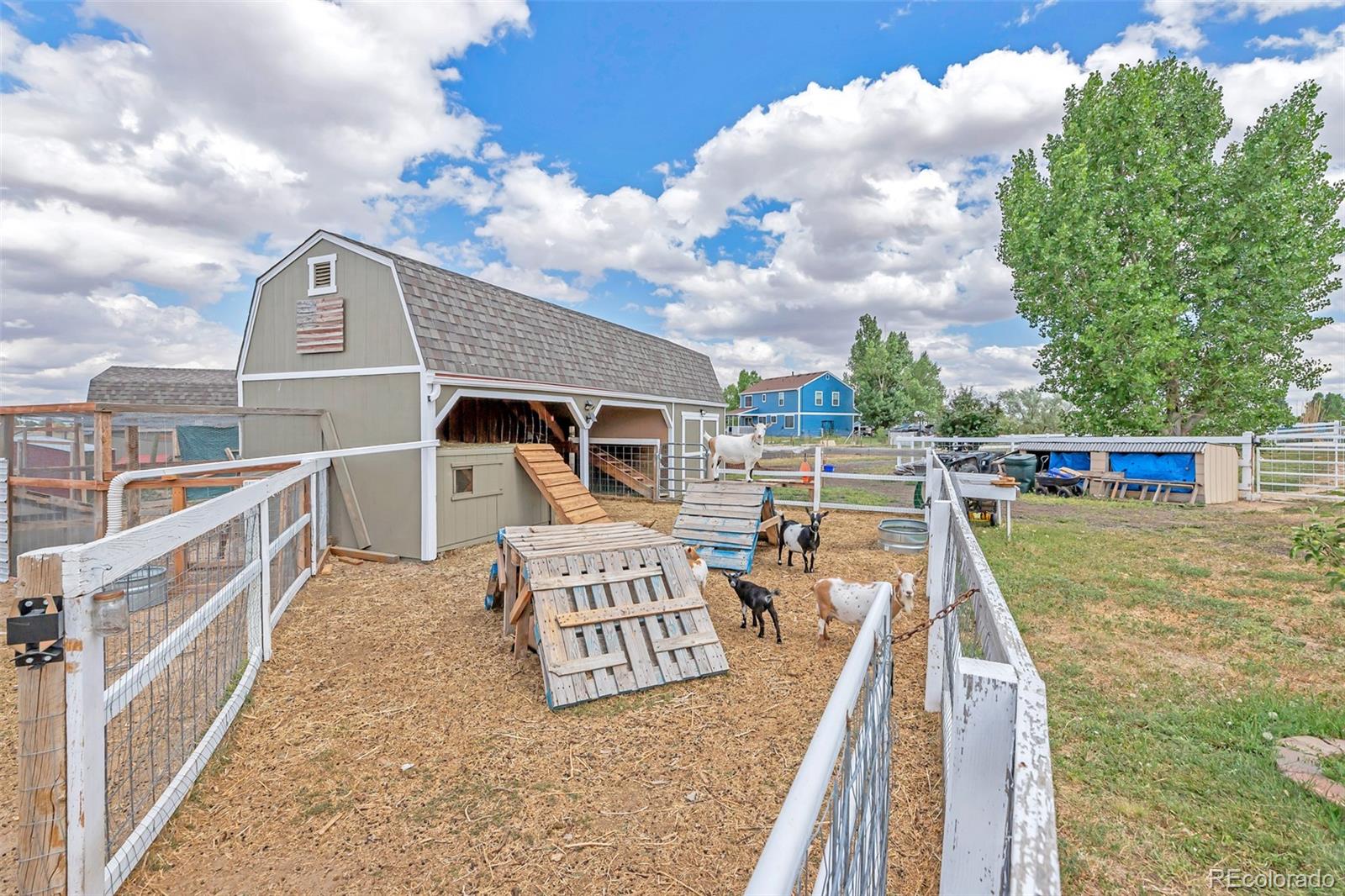 MLS Image #39 for 55453 e apache place,strasburg, Colorado