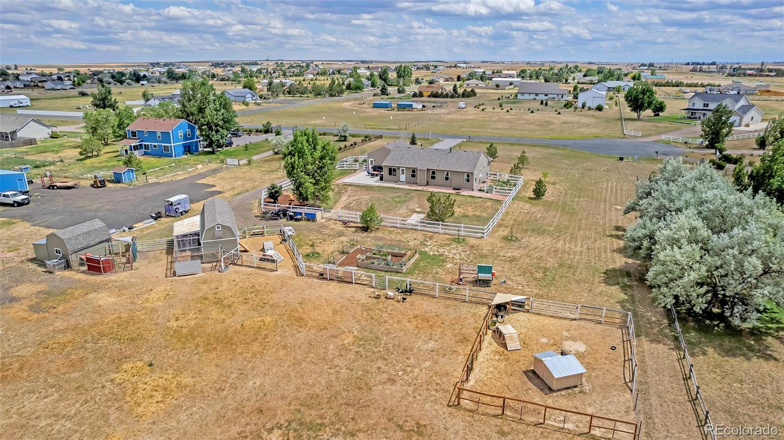 MLS Image #45 for 55453 e apache place,strasburg, Colorado