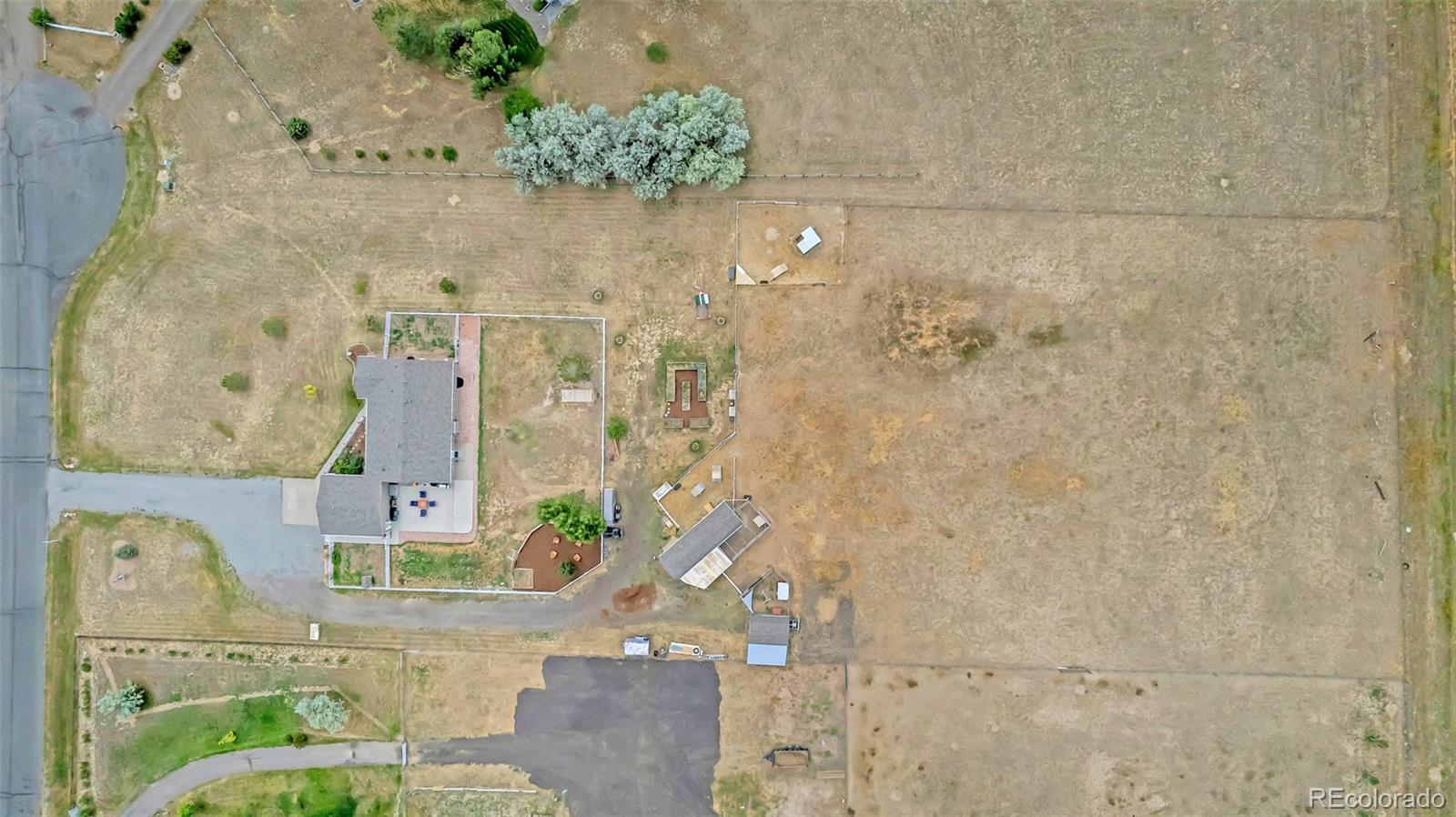 MLS Image #48 for 55453 e apache place,strasburg, Colorado