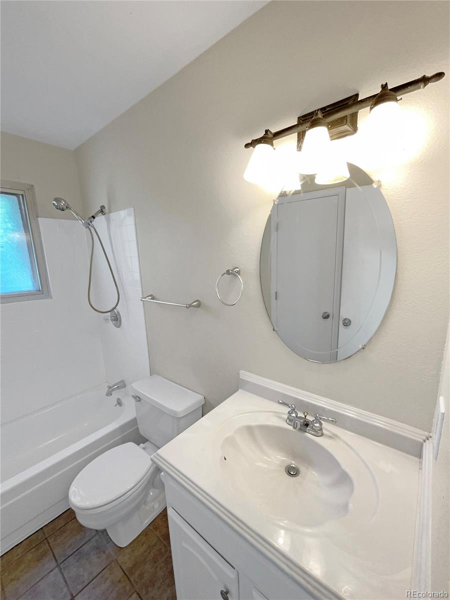 MLS Image #13 for 4815 s pagosa circle,aurora, Colorado