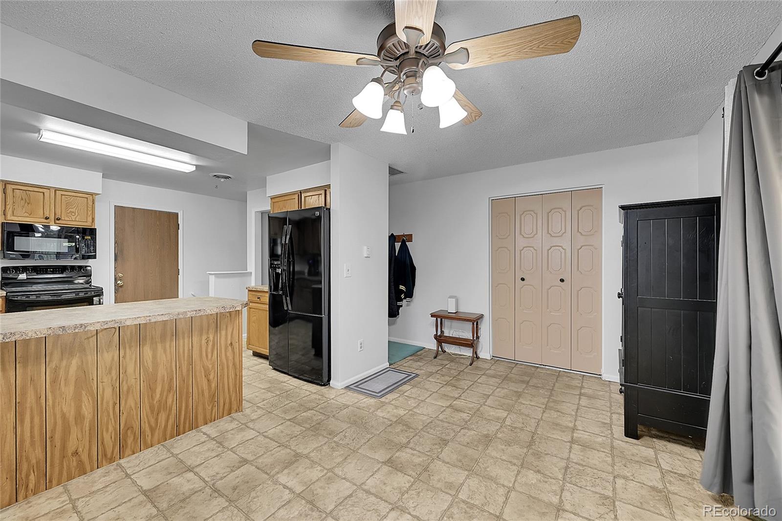 MLS Image #12 for 2236 s eagle court,aurora, Colorado