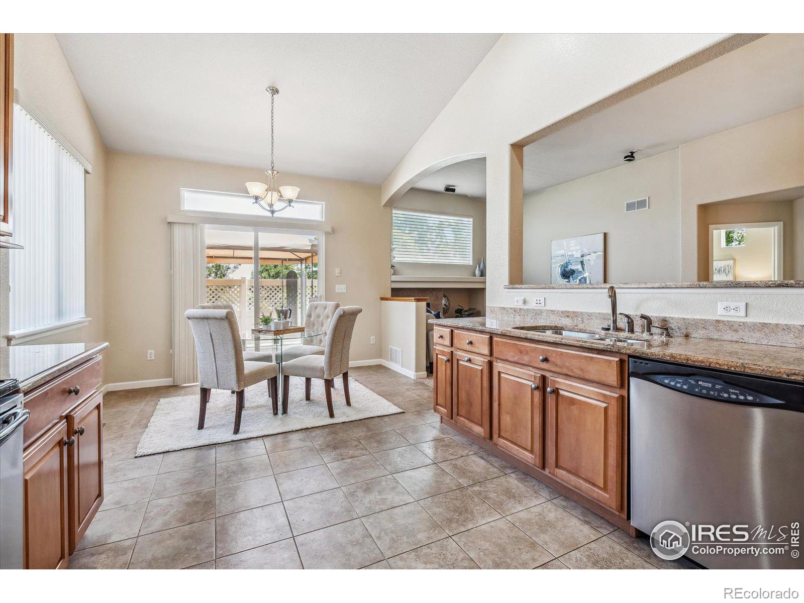 MLS Image #8 for 12442  irving drive,broomfield, Colorado