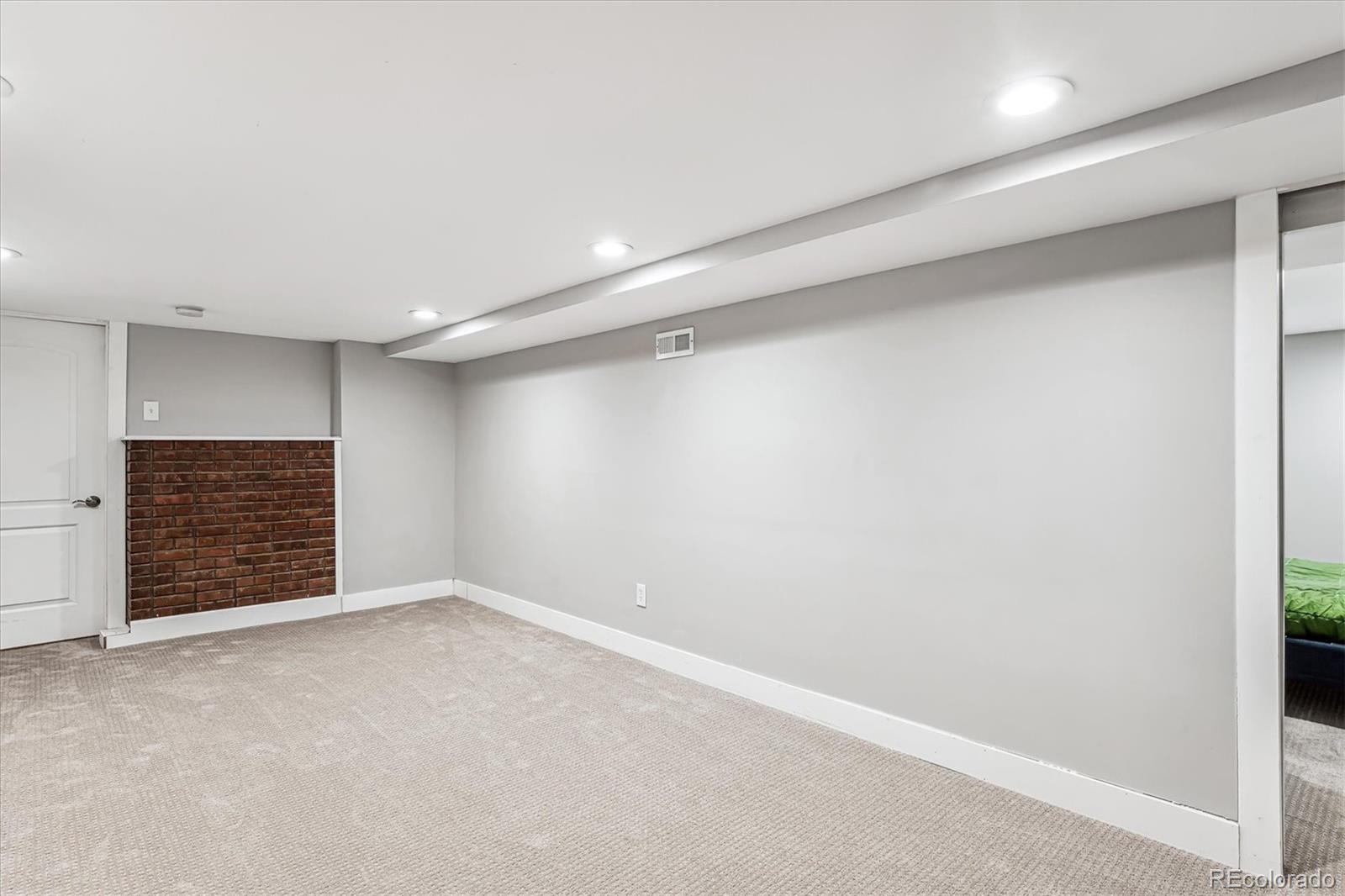 MLS Image #18 for 1637  ulster street,denver, Colorado