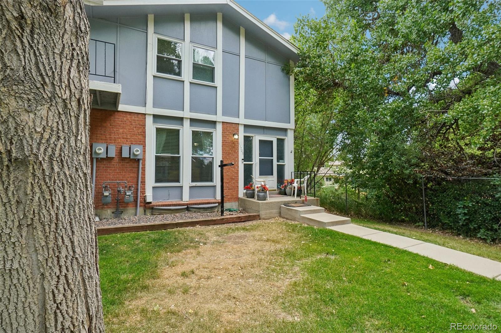 MLS Image #2 for 11705 e canal drive,aurora, Colorado