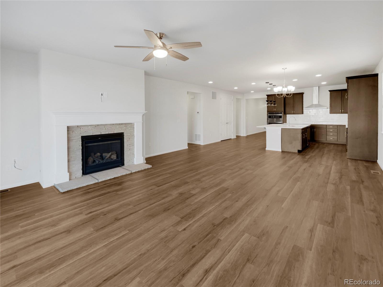 MLS Image #8 for 212 s titus street,aurora, Colorado