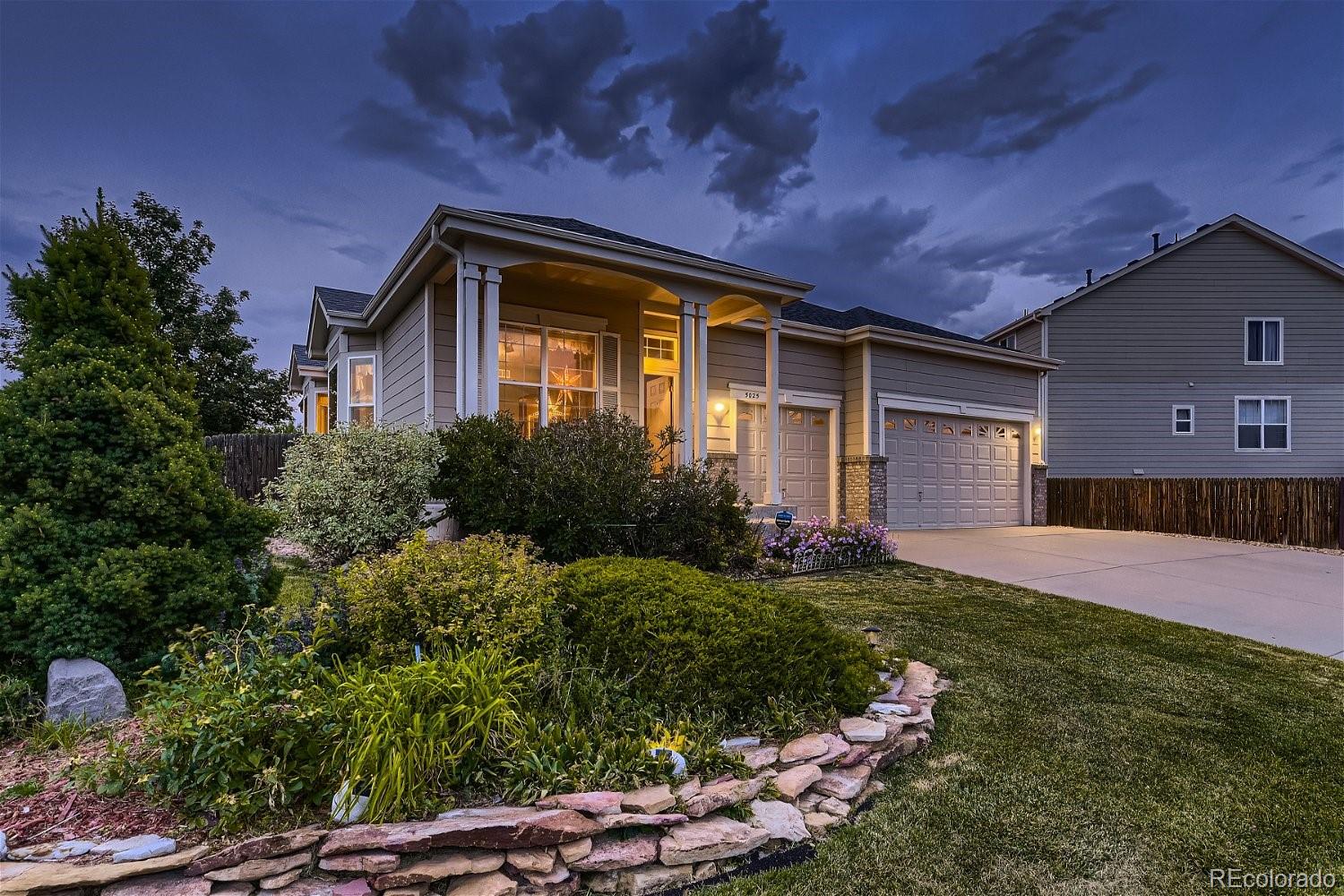 MLS Image #2 for 5025 s malaya way,aurora, Colorado