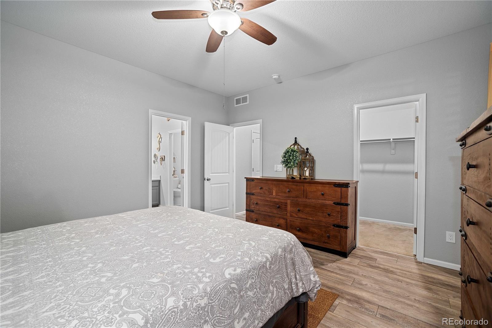 MLS Image #21 for 27571 e 7th drive,aurora, Colorado