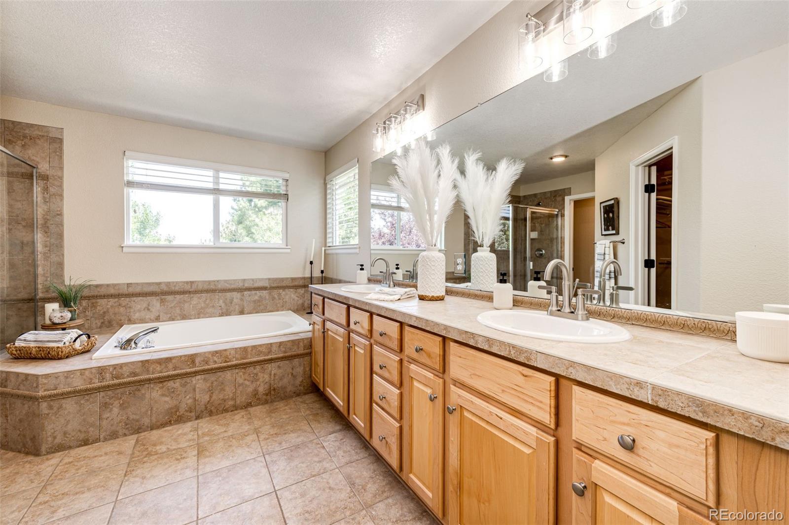 MLS Image #20 for 8320  briar haven court,castle pines, Colorado