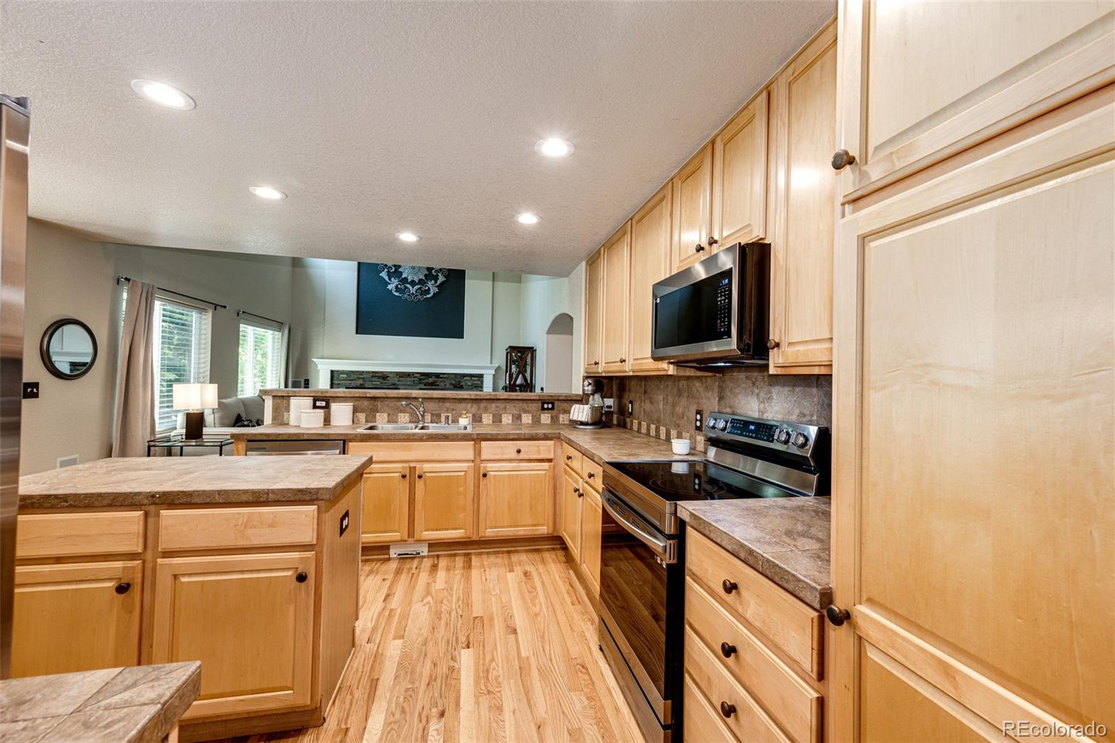 MLS Image #9 for 8320  briar haven court,castle pines, Colorado