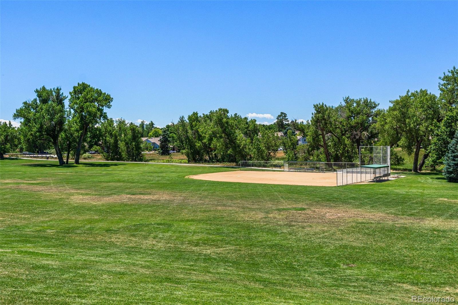 MLS Image #40 for 6928 s columbine way,centennial, Colorado