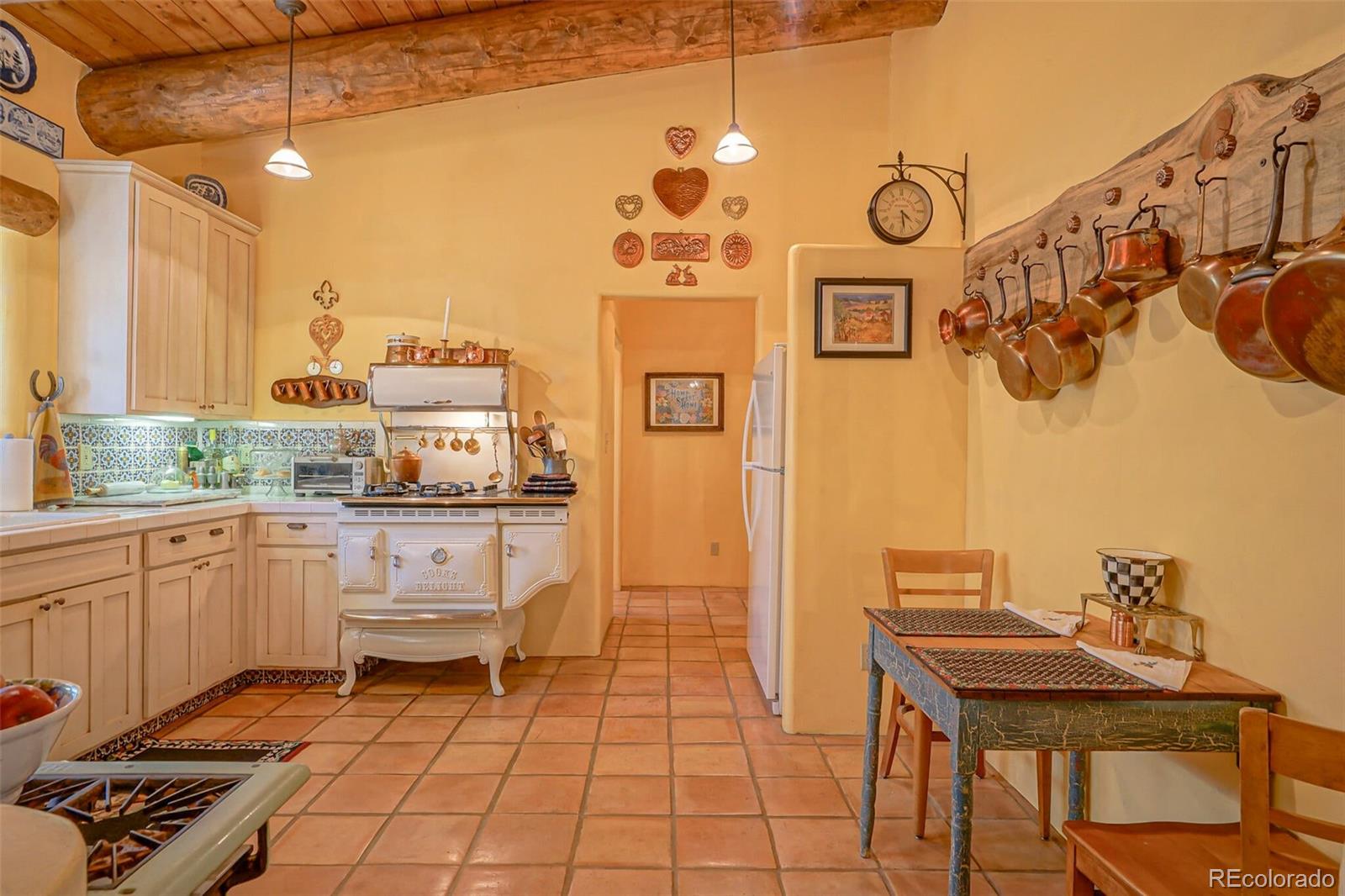 MLS Image #12 for 693  county road 572 ,gardner, Colorado