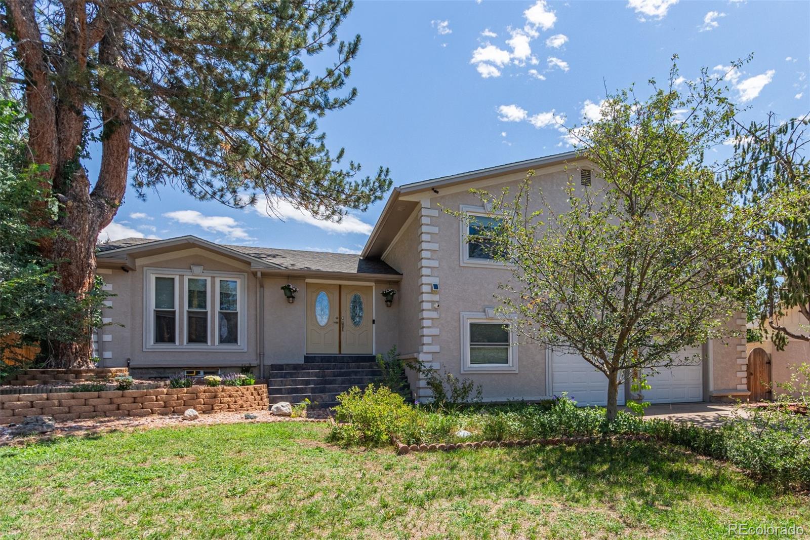 MLS Image #3 for 11689 e florida avenue,aurora, Colorado