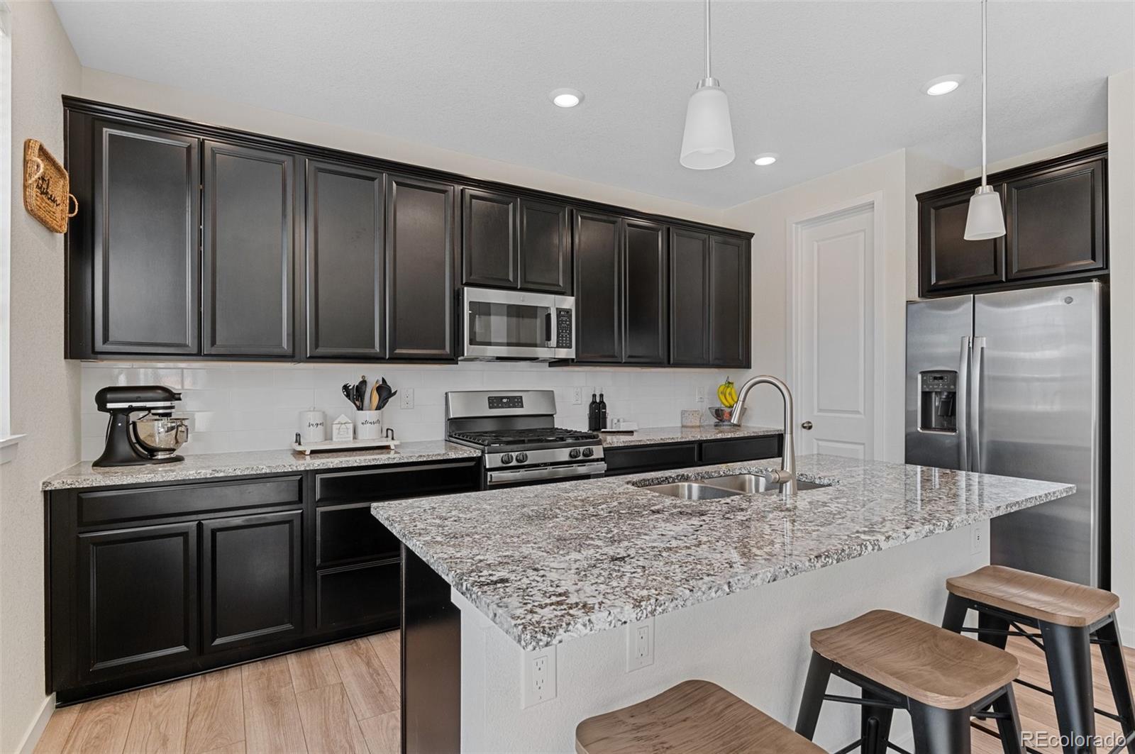 MLS Image #13 for 1064 s eaton park court,aurora, Colorado