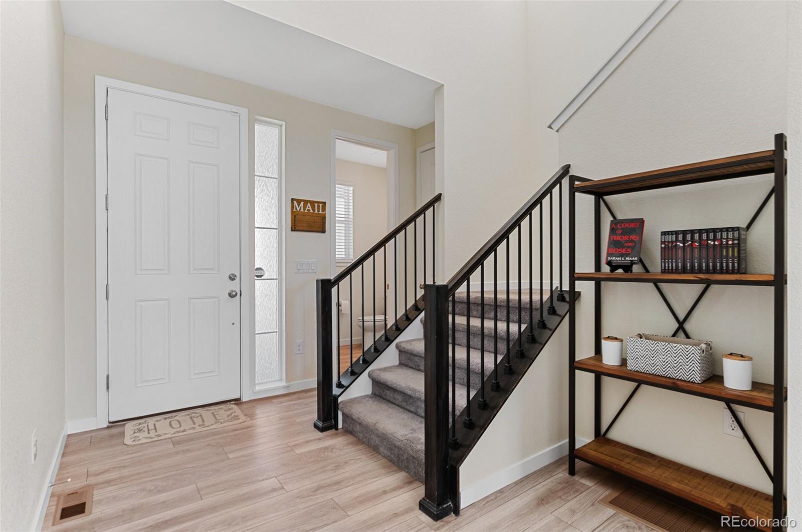 MLS Image #3 for 1064 s eaton park court,aurora, Colorado