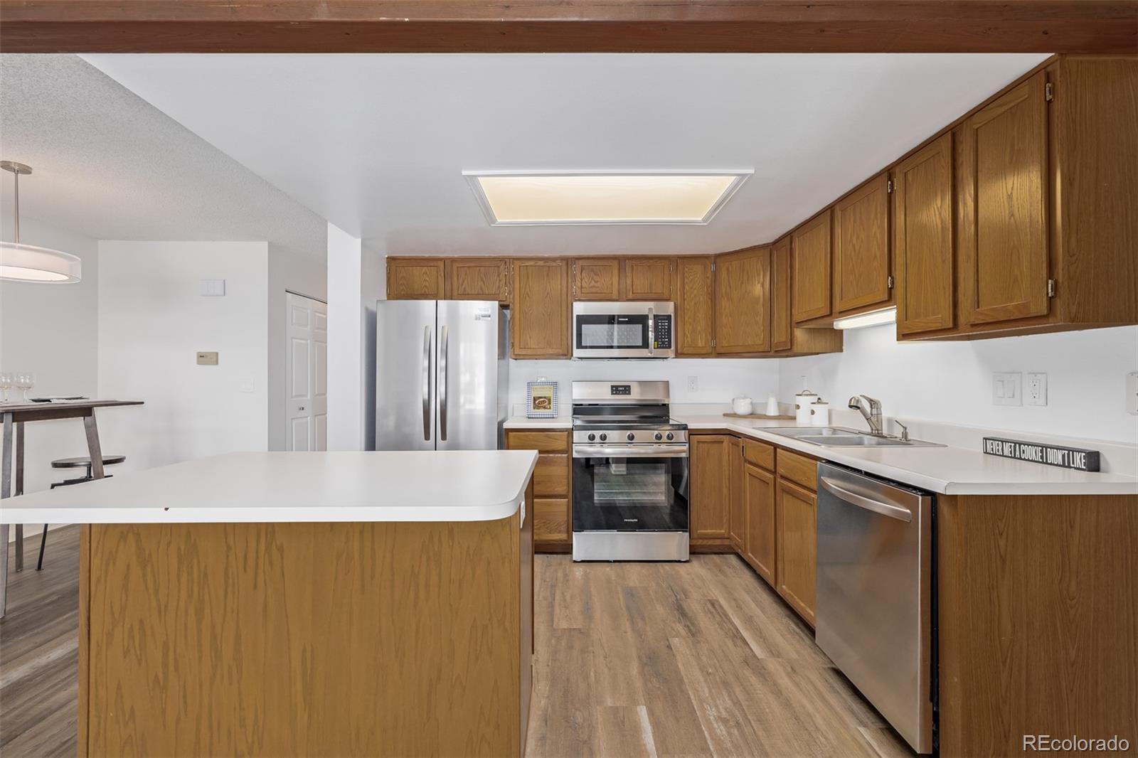 MLS Image #11 for 1845 s union boulevard 35,denver, Colorado