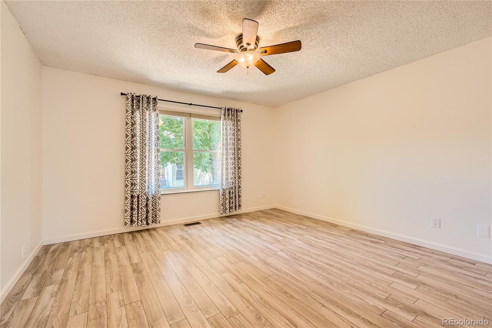 MLS Image #11 for 12049 w 85th drive,arvada, Colorado