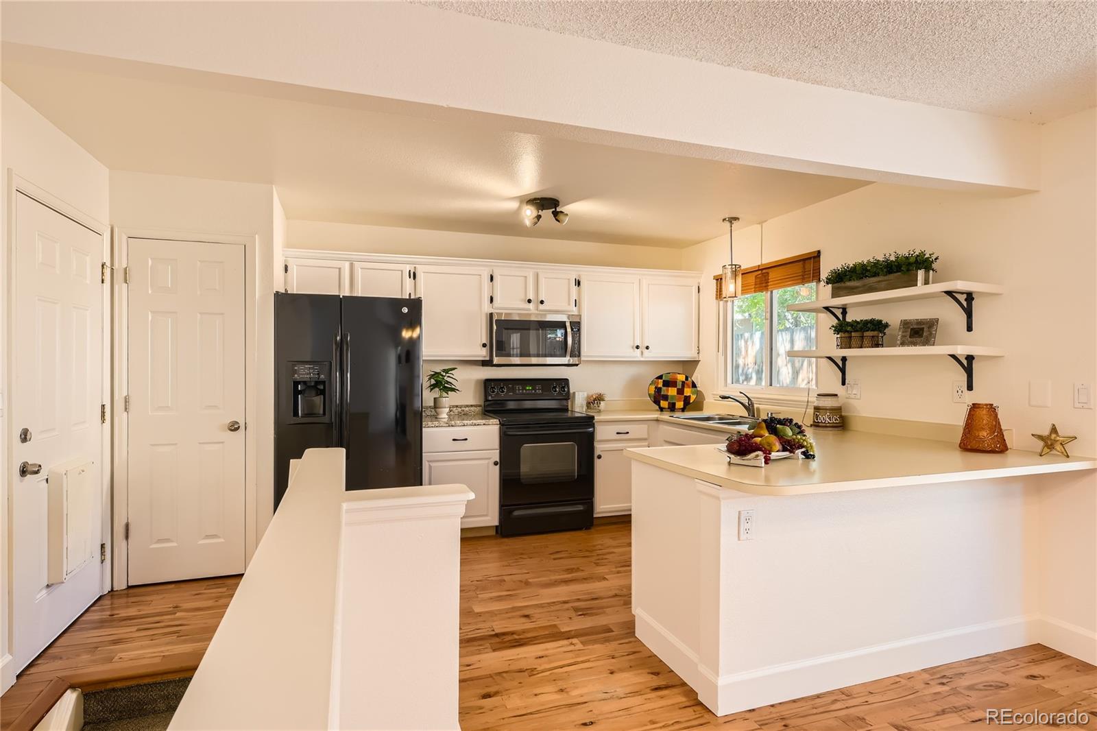 MLS Image #8 for 12049 w 85th drive,arvada, Colorado