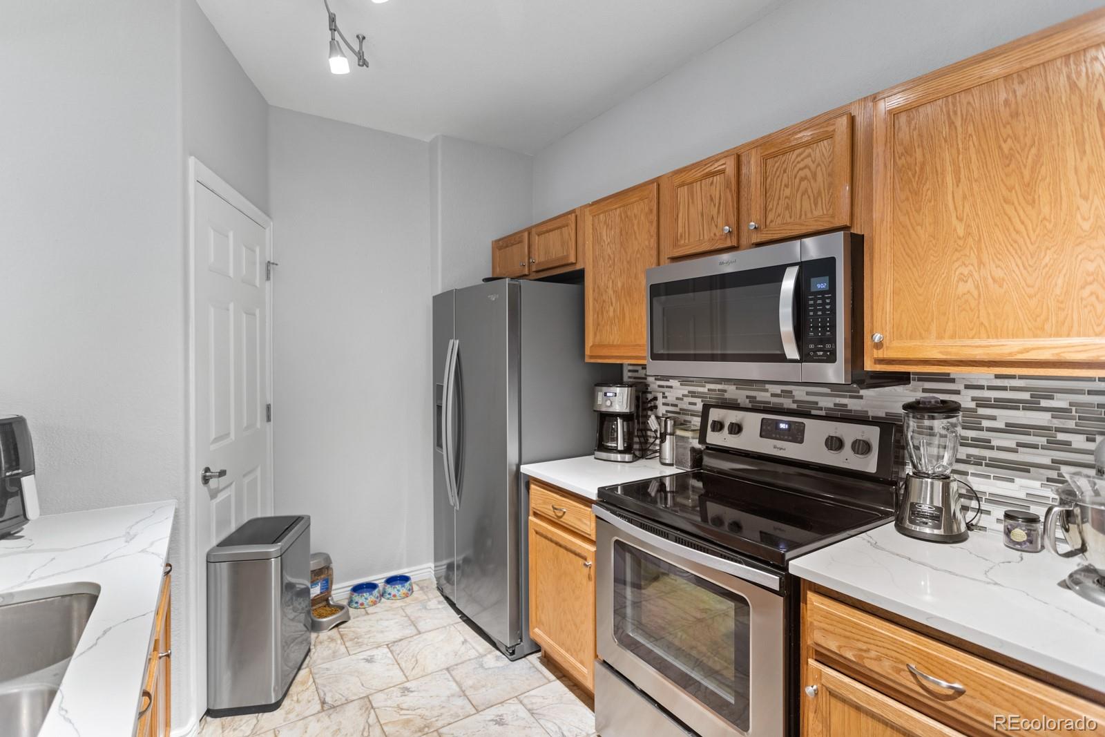 MLS Image #9 for 5255  memphis street,denver, Colorado