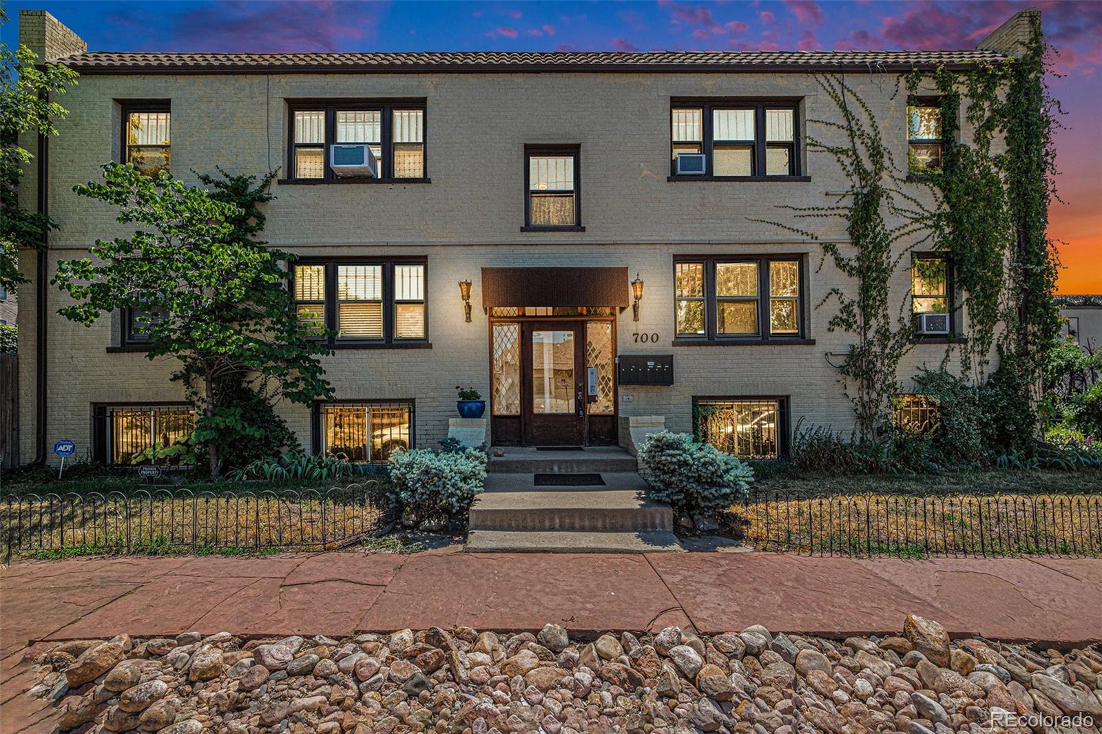 MLS Image #24 for 700 e ellsworth avenue,denver, Colorado