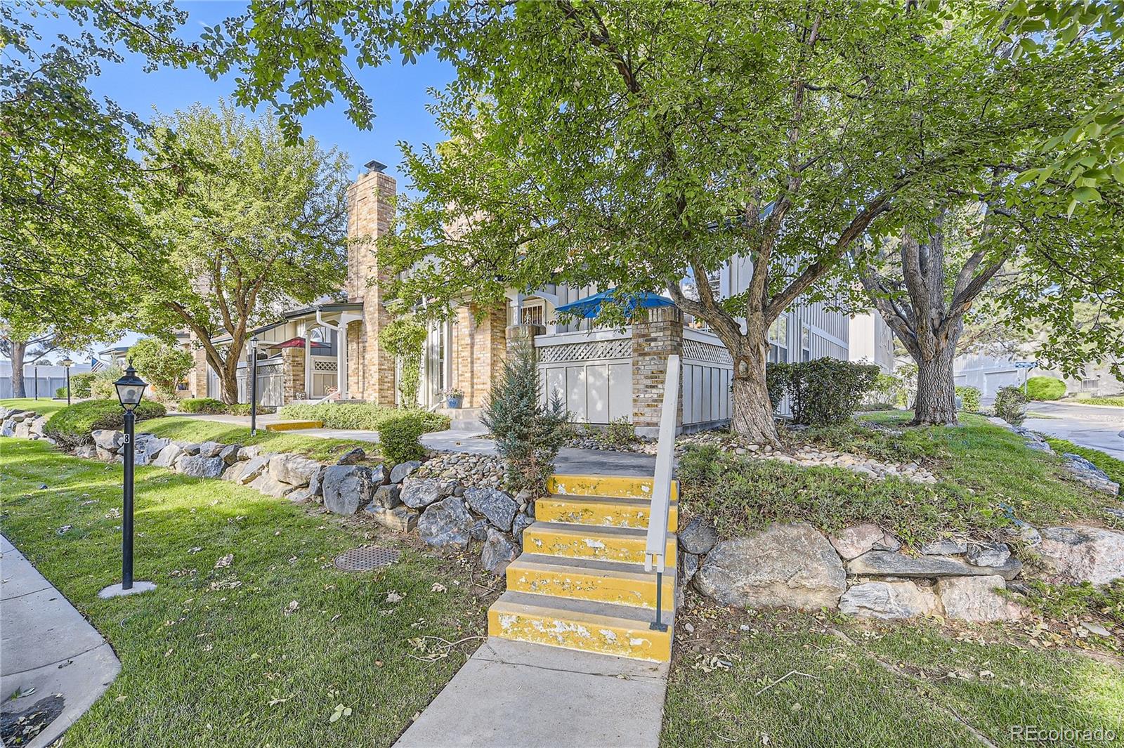 MLS Image #1 for 969 s evanston circle,aurora, Colorado