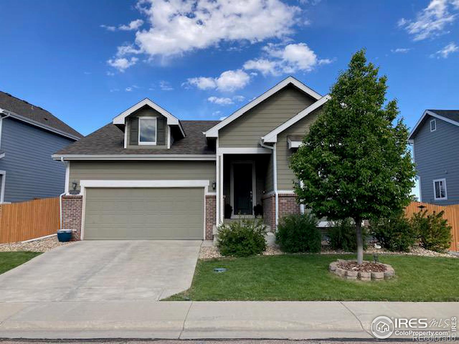 MLS Image #2 for 440  marquiss court,dacono, Colorado