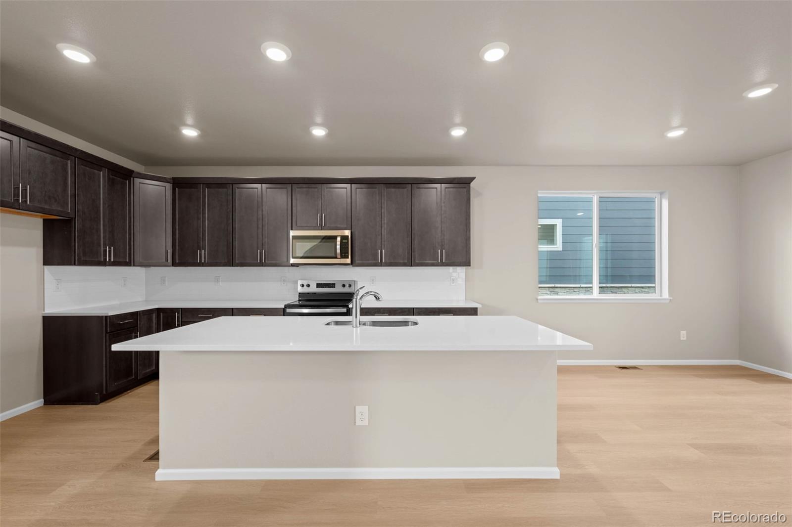 MLS Image #12 for 21239 e 62nd avenue,aurora, Colorado