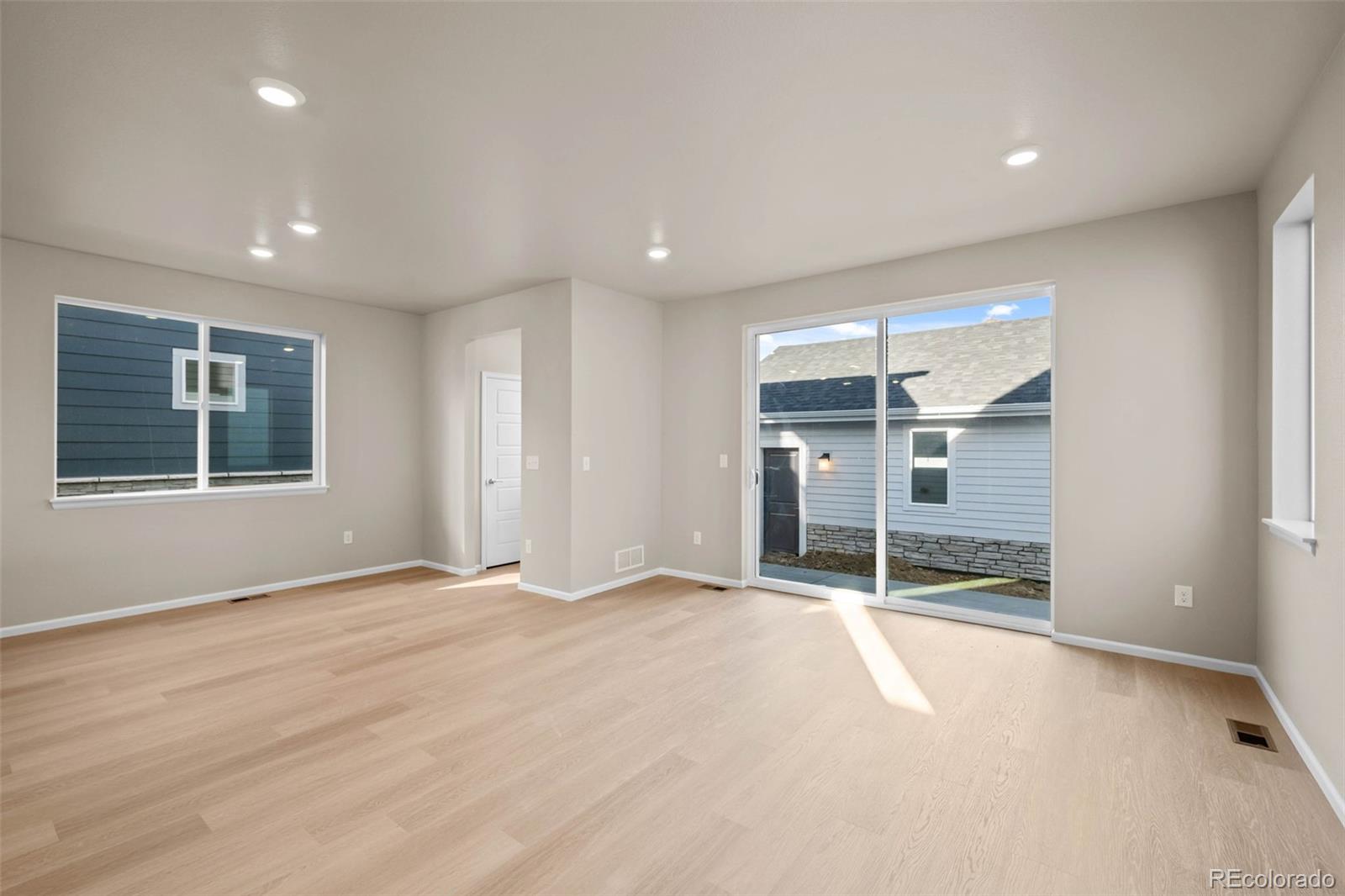 MLS Image #22 for 21239 e 62nd avenue,aurora, Colorado