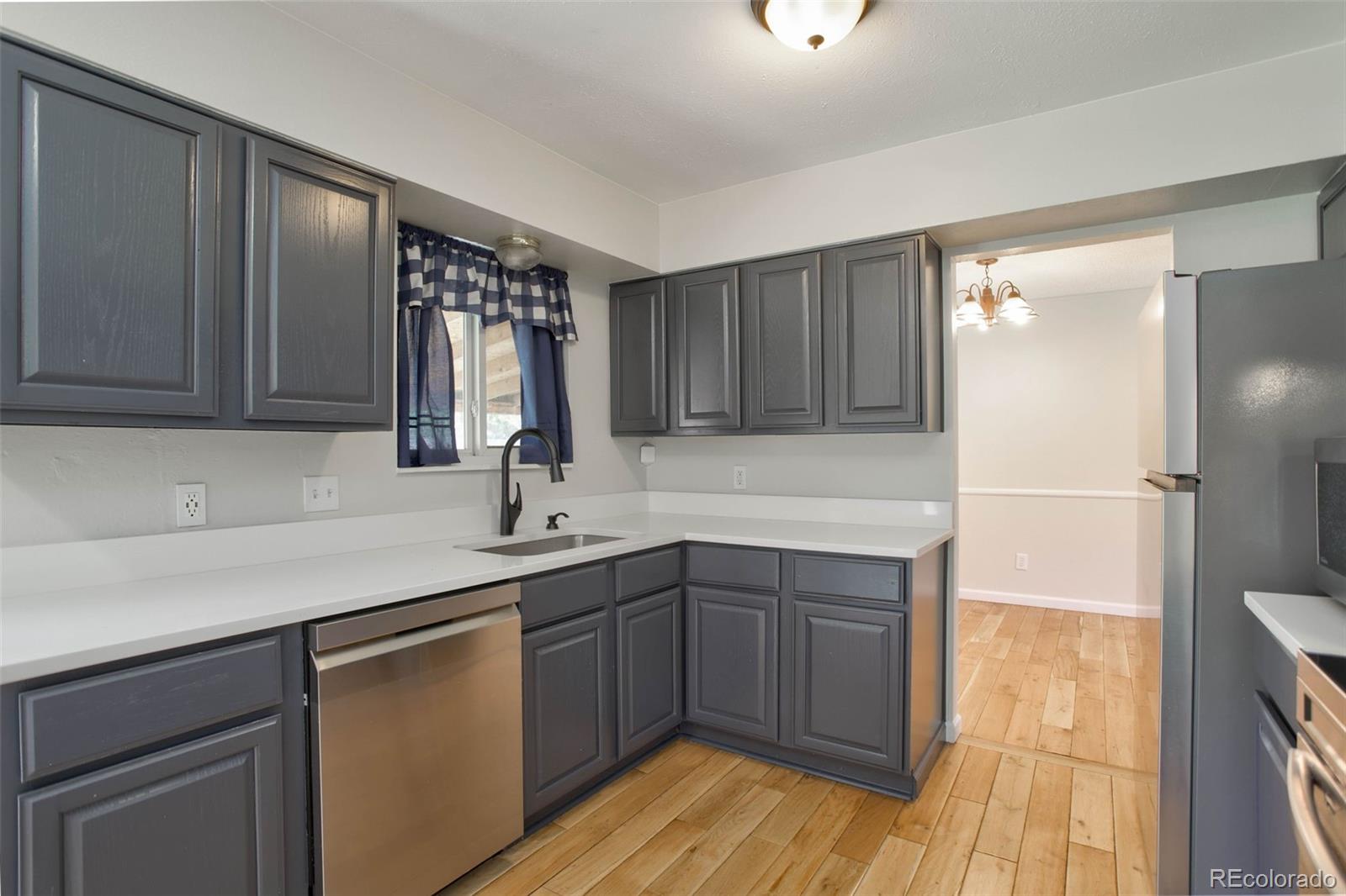 MLS Image #11 for 9456 w walker place,littleton, Colorado