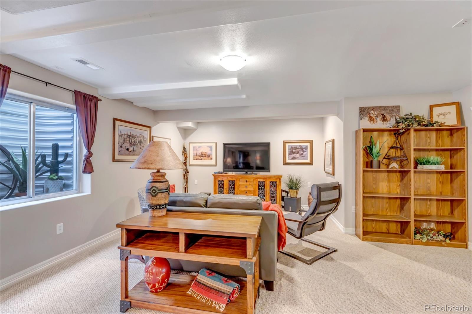 MLS Image #25 for 24710 e gunnison drive,aurora, Colorado