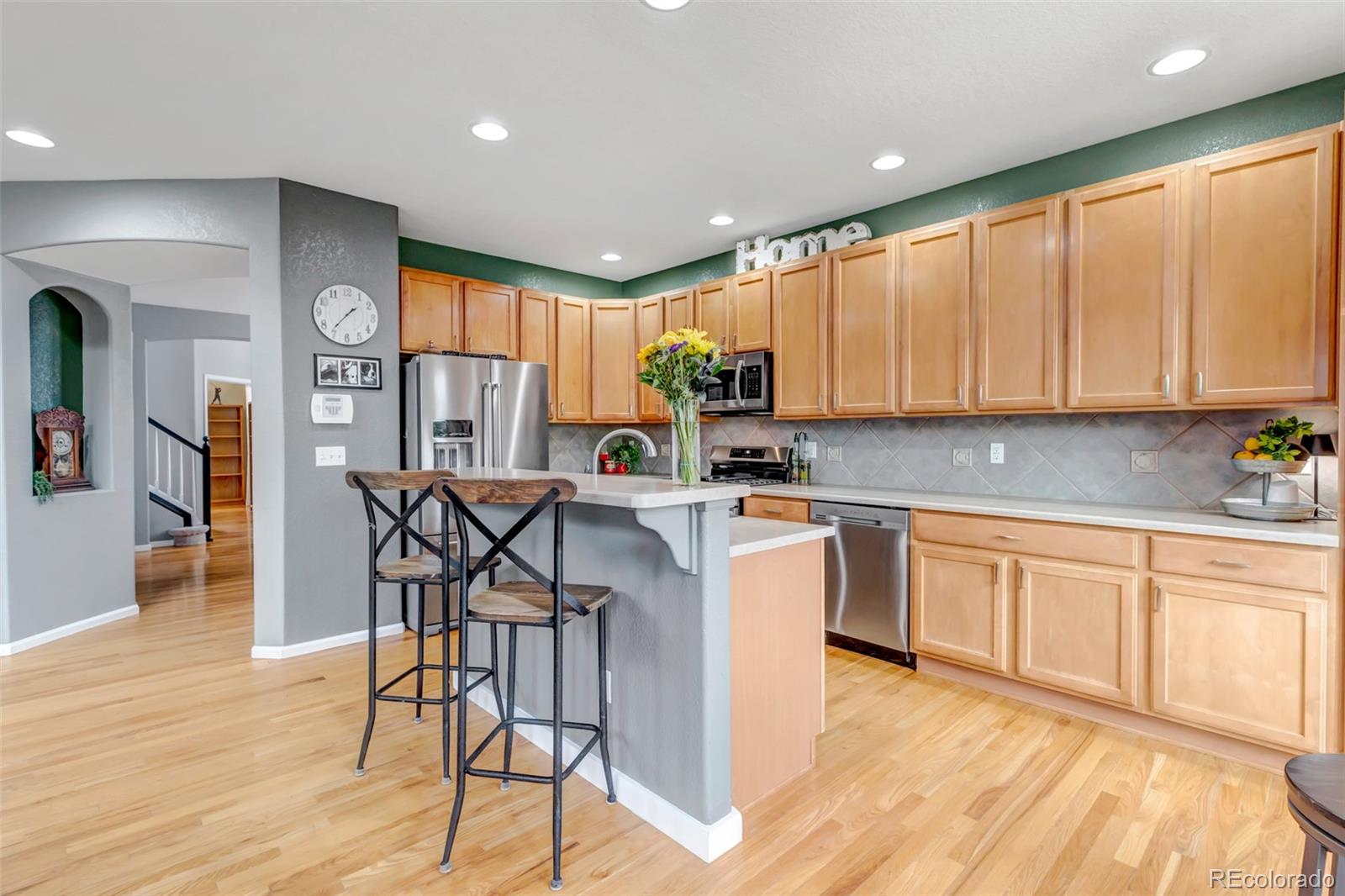 MLS Image #9 for 24710 e gunnison drive,aurora, Colorado